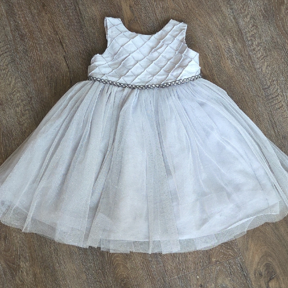 Marmellata White Quilted Bodice Gray Metallic Toddler Girl Dress Size 2T